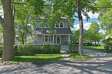 11 Coughlan Ave, Staten Island, NY 10310 - photo 2