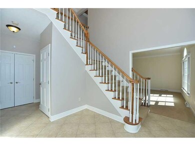 Entry/Foyer.