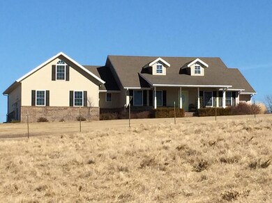 4449 State Hwy DD (35) Front of Home wit