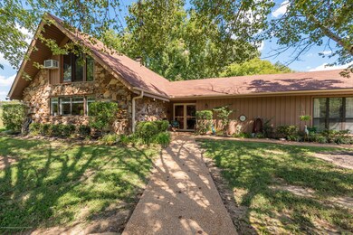 7735 Stateline Rd