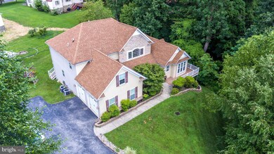 109 Gabrielle Ct, Broomall, PA 19008 - photo 2