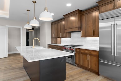 1 Hill Farm Rd #109, North Oaks, MN