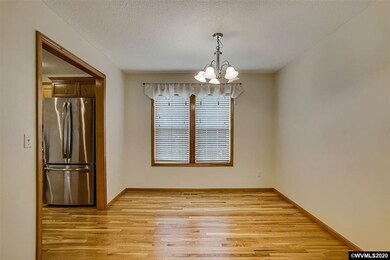 2062 Chase Loop SW, Albany, OR 97321 - photo 7