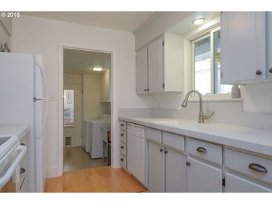 12785 SW Glenhaven St, Portland, OR 97225 - photo 6