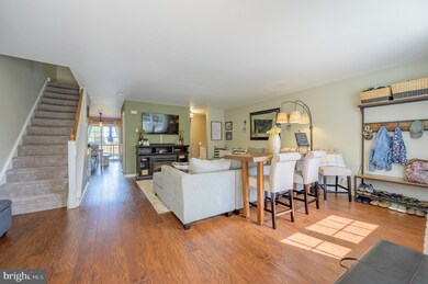 102 Coventry Pointe Ln, Pottstown, PA 19465 - photo 3