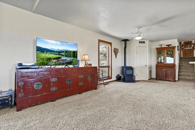 Living Room (2)