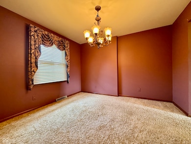 4515 W Mission Ct, Columbus, IN 47203 - photo 7