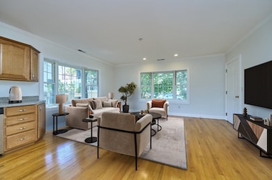 32 Beach St unit 1, Dorchester, MA 02122 - photo 4