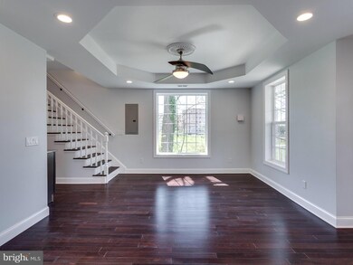 3905 48th St, Bladensburg, MD 20710 - photo 6