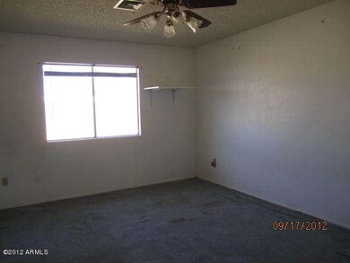 Master Bedroom b