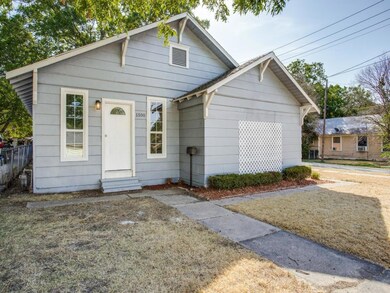 1500 N Preston St, Ennis, TX 75119 - photo 4