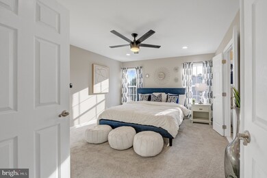 3 Quincy Manor Ln, Burlington, NJ 08016 - photo 3