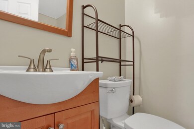 204 S 4th St, Womelsdorf, PA 19567 - photo 5