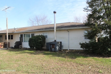 3970 S York Hwy, Jamestown, TN 38556 - photo 4