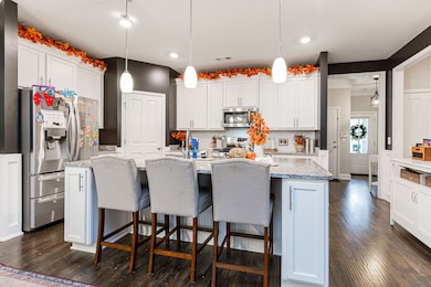 937 Carraway Ln, Spring Hill, TN 37174 - photo 4