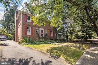 3500 Shepherd St, Chevy Chase, MD 20815 - photo 4