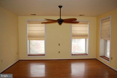 7 S Chester St unit 7D, Baltimore, MD 21231 - photo 5