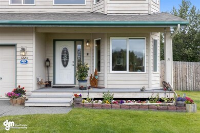 23-Exterior Front-ELKO2559