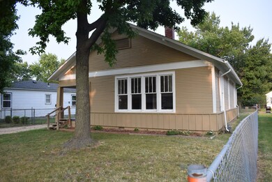 1525 S Murphy3