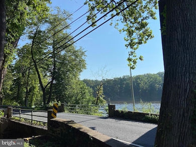 773 River Rd, Erwinna, PA 18920 - photo 4