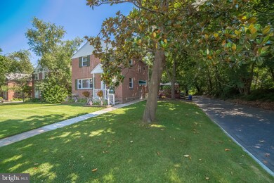 401 Dalmas Ave, Glenolden, PA 19036 - photo 2