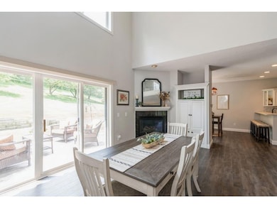 dining area 3