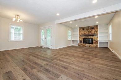 506 NW Roanoke Dr, Blue Springs, MO 64014 - photo 2