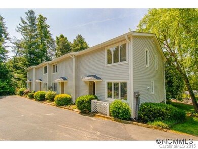 54 Hollybrook Dr unit 4, Asheville, NC 28803 - photo 2