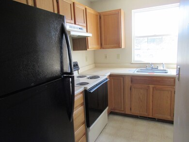 56 Waters Edge, Ludlow, MA 01056 - photo 3