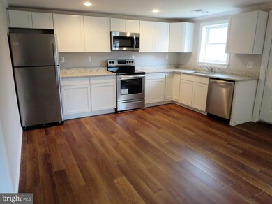 188 Monticello Dr, Colonial Beach, VA 22443 - photo 4