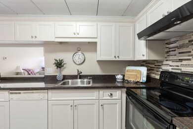 44 Main St unit 501, Stoneham, MA 02180 - photo 2