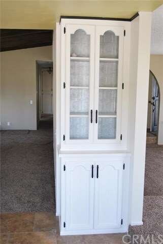 Cute little cabinet in the kitchen