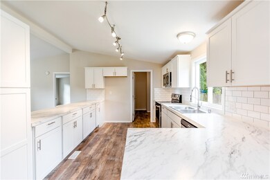 5328 254th St E, Graham, WA 98338 - photo 5