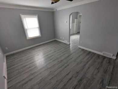 21103 Nummer St, Warren, MI 48089 - photo 7