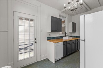 5819 Station St unit 2b, Pittsburgh, PA 15206 - photo 2