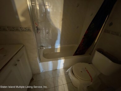199 van Duzer St, Staten Island, NY 10301 - photo 4