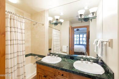 Primary Ensuite