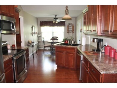 Kitchen w/Stainless Stell Appliances
