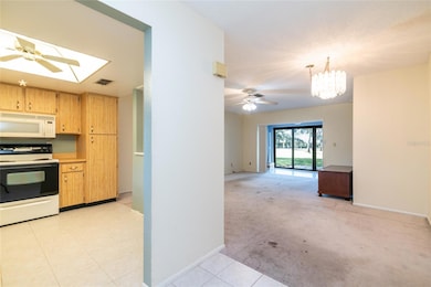 2502 Laurelwood Dr unit 3B, Clearwater, FL 33763 - photo 4