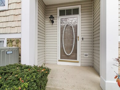 COVERED FRONT ENTRY