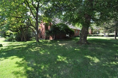 549 Oak St, Stroudsburg, PA 18360 - photo 3