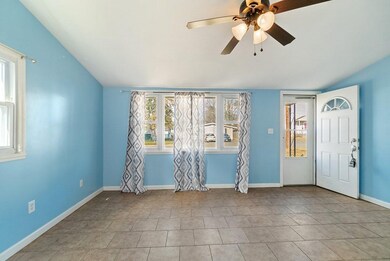 35 Blanding St, Indian Orchard, MA 01151 - photo 7