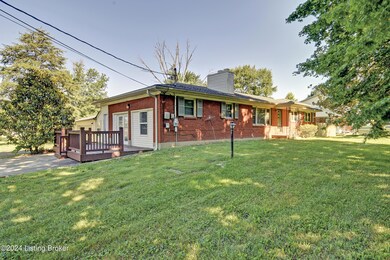 6802 Beulah Church Rd, Louisville, KY 40228 - photo 2