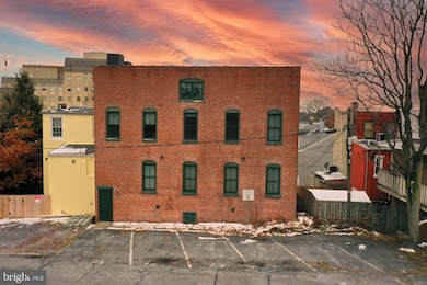 933 Rose St, Harrisburg, PA 17102 - photo 2