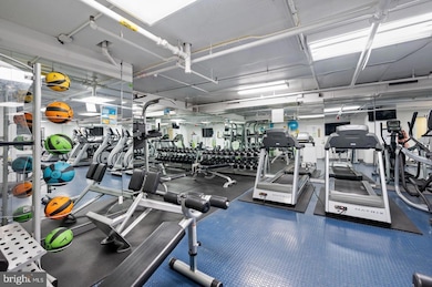 River West Condominiums unit 1426, Philadelphia, PA 19103 - photo 7