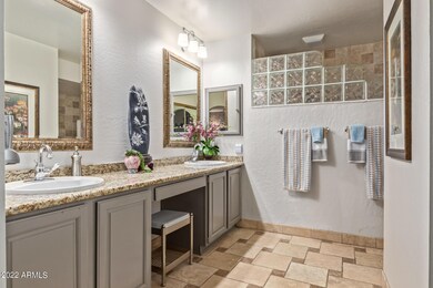 1863 E Vinedo Ln, Tempe, AZ 85284 - photo 6