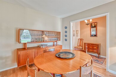 14015 Queensbury Ln, Houston, TX 77079 - photo 5