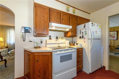 3315 Cambridge Cir, Allentown, PA 18104 - photo 5