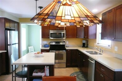 499 Cousins St, Yarmouth, ME 04096 - photo 7