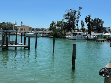 12478 Capri Cir N unit 2, Treasure Island, FL 33706 - photo 4